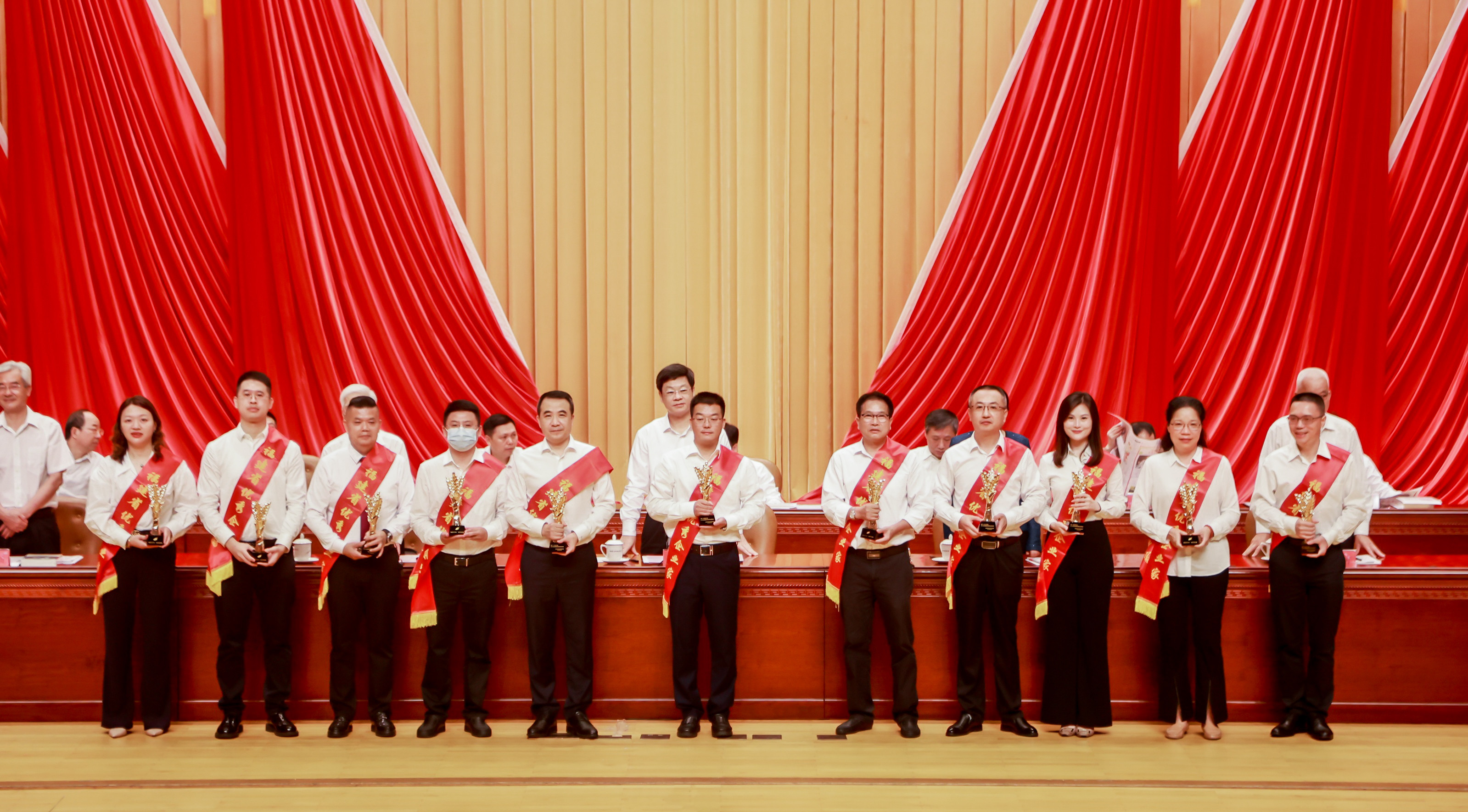 й8827̫(ɷ)޹˾-ٷվ